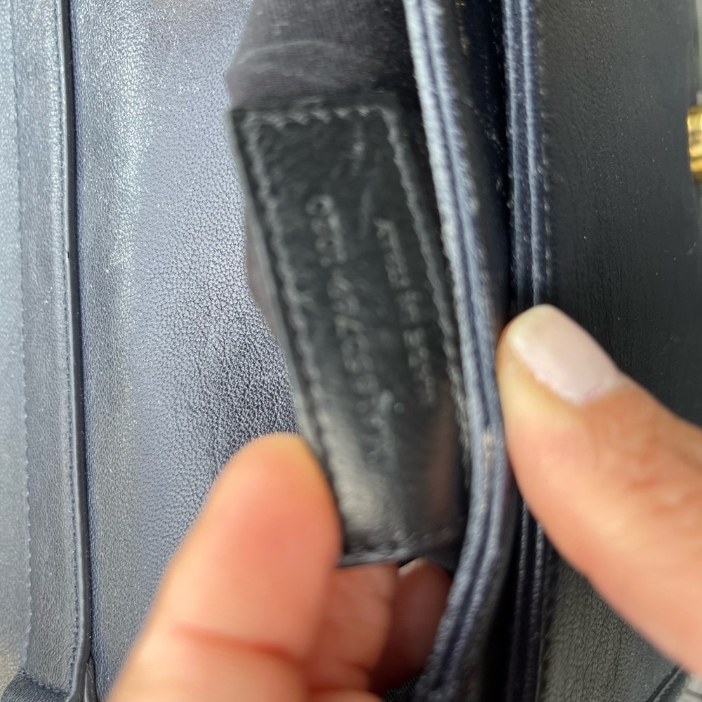 Saint Laurent  Quilted Leather Shoulder Bag in Navy with Gold YSL Logo - Picture 16 of 16